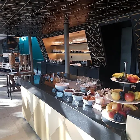 Hotel Engimatt & Garden 4*